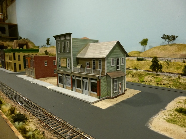 May: Looks better when the wires are hidden!